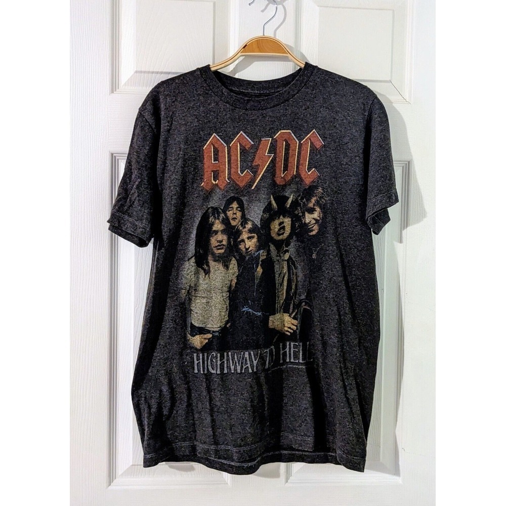 AC DC Highway to Hell 2010 Short Sleeve Graphic Gray T-shirt Size Medium EUC